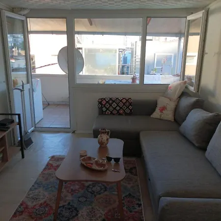 Taksimde Harika Terasli Kismi Deniz Manzarali Daire Apartment Istanbul